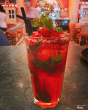 Strawberry mojioto