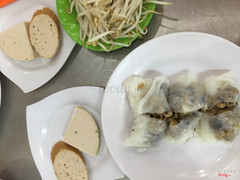 Bánh cuốn và chả