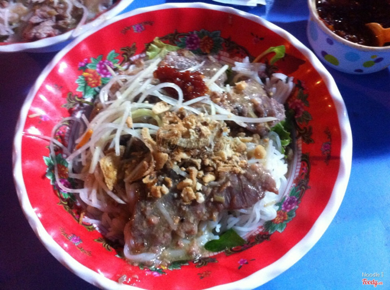 Bún thịt nướng