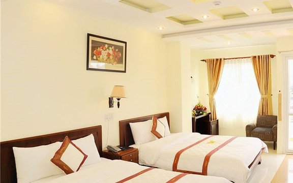 Mimosa Hotel