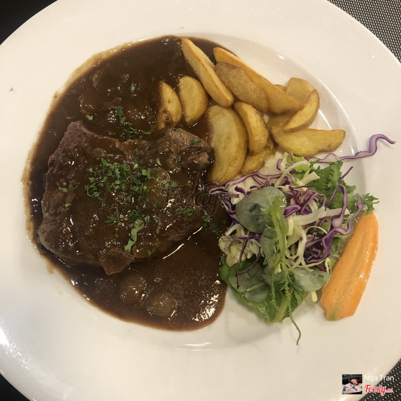 Beefsteak sốt hành tím