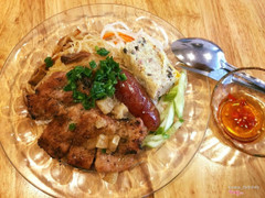 cơm tấm sườn bì chả