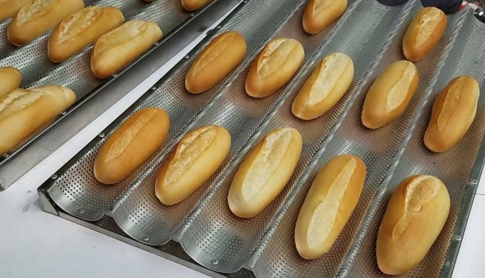 Hoàng Quân - Lò Bánh Mì