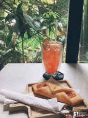 Mình thường xuyên uống các món nc trái cây và trà, siêu ngon