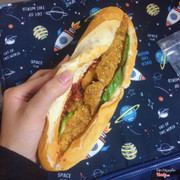 Bánh mì nem khoai