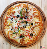 Pizza T&#244;m bơ tỏi