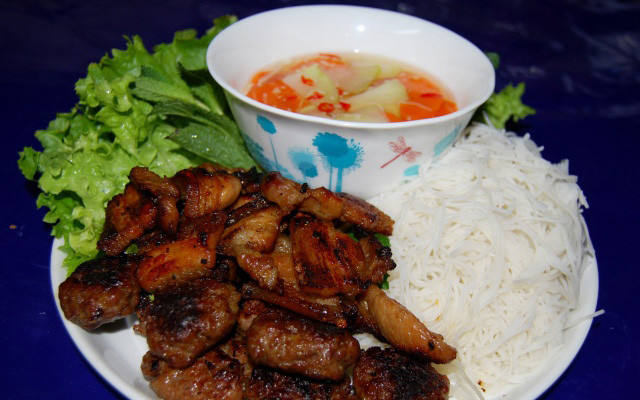 Bún Chả Lan Phương - Lê Văn Tám