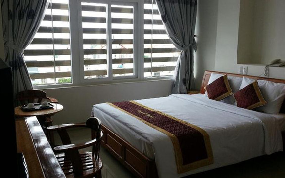 Legend Hotel 