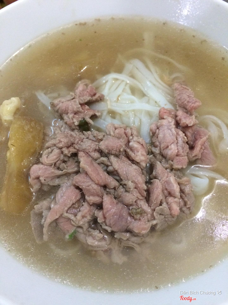 Phở tái gân