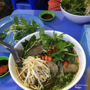 Phở Tái - Nạm - Gân - Viên 