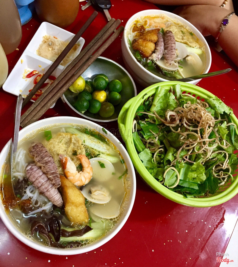 bún Thái hải sản