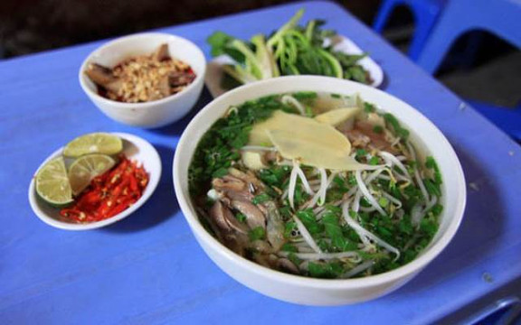 Bánh Đa Ngan Vịt - Trần Quang Khải