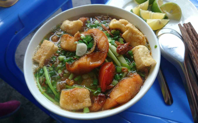 Mai - Phở Bò, Bún Cá & Bún Riêu