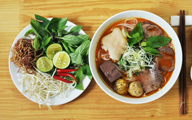 Quán Lài - Bún Bò Huế & Bún Riêu Cua