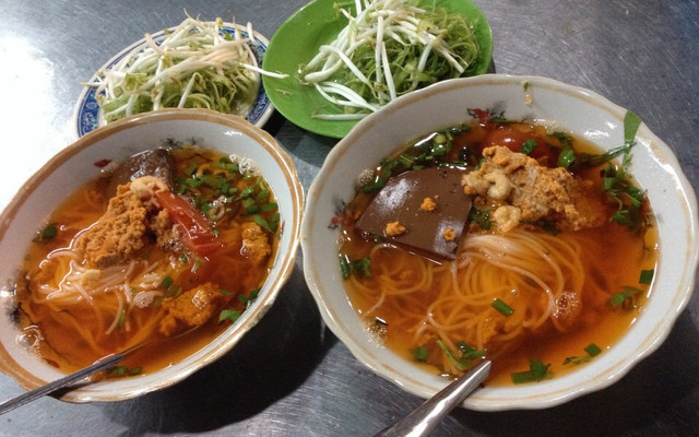 Bún Riêu