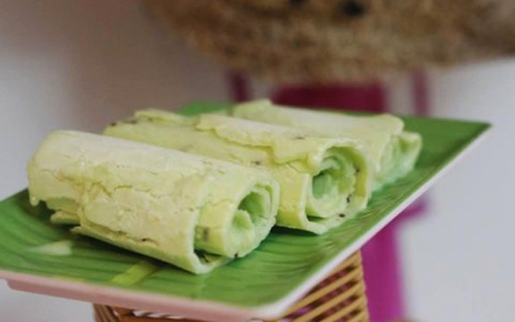 Kem Cuộn Thái Lan Cherri