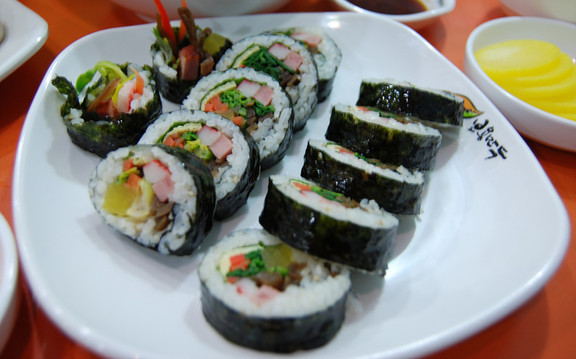 Kimbap - Super Bowl