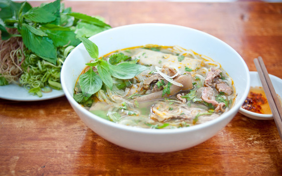 A Đức - Bún Bò Huế & Bún Chả Tôm