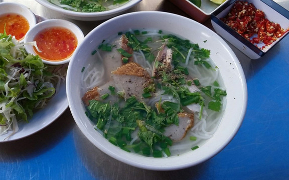 Bánh Canh Chả Cá Nha Trang