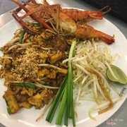 Pad thai