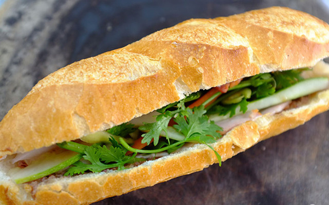 Bánh Mì Xuân Thành