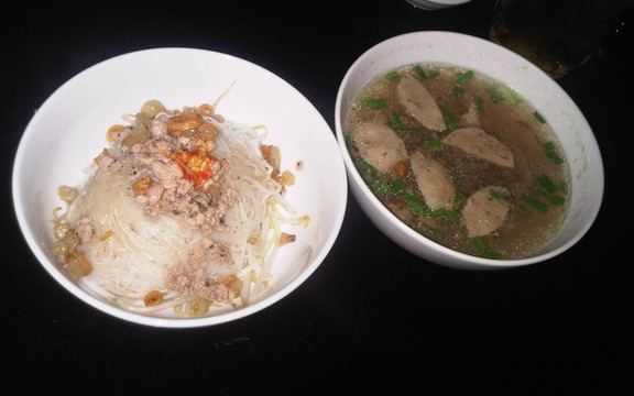 Quán Hiệp - Phở Khô