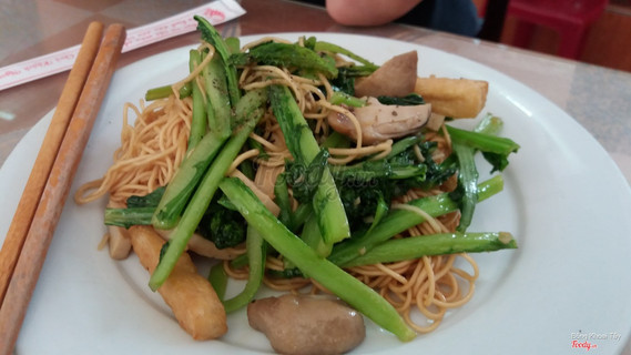 Mì xào chay