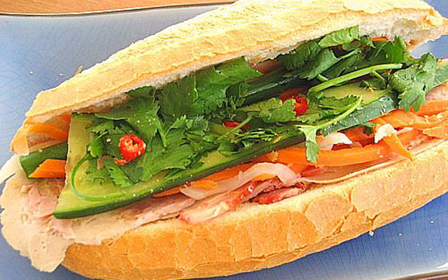 Bánh Mì Hà Nội - Lê Hồng Phong