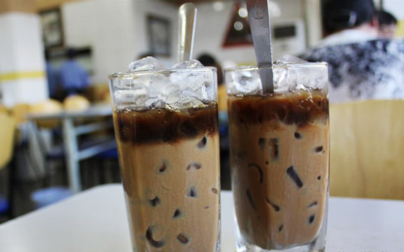 Riêng Một Góc Trời Cafe