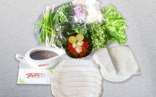 Bánh tráng cuốn thịt heo