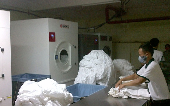 Giặt Ủi T.H - Phạm Văn Bạch