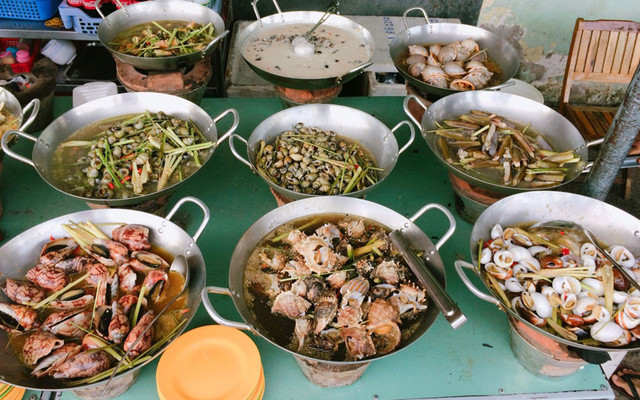 Nga - Quán Ốc Bình Dân