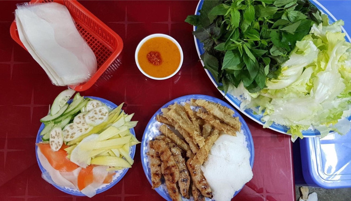 Huy Ú - Nem Nướng Ninh Hòa