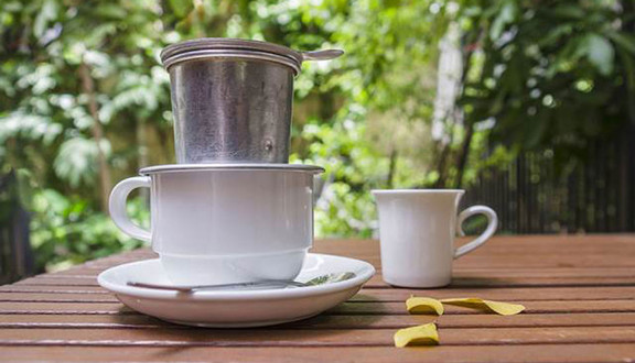 Hè Phố Cafe