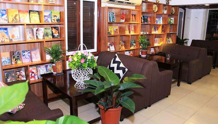 Book Cafe - Linh Đàm