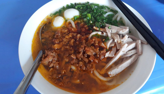 Thúy Quân - Cháo Canh