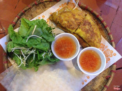 Bánh xèo tép nhảy