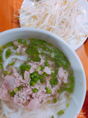 Phở tái