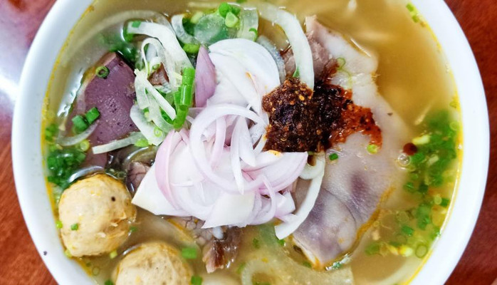 Bún Bò Huế & Bún Đậu Mẹt - Dương Khuê