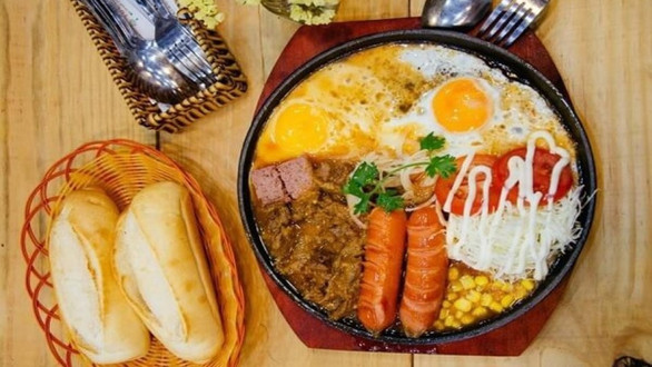 Beefsteak & Bánh Mì Chảo - KDC 91B