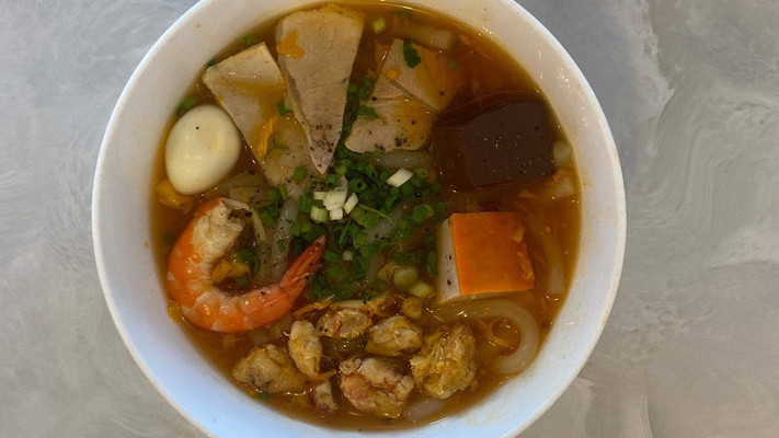 Bánh Canh Cua Ngọc Trinh - Huỳnh Tấn Phát