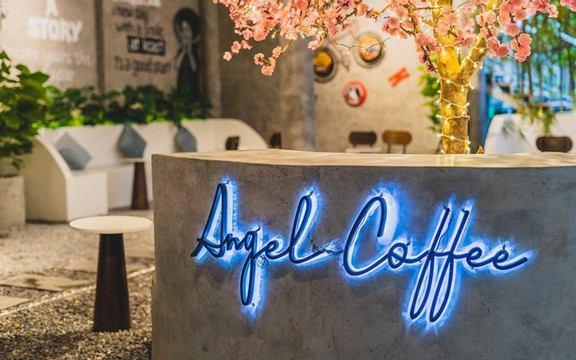 Angel Coffee - Cafe, Điểm Tâm & Cơm Văn Phòng - 87 Quang Trung