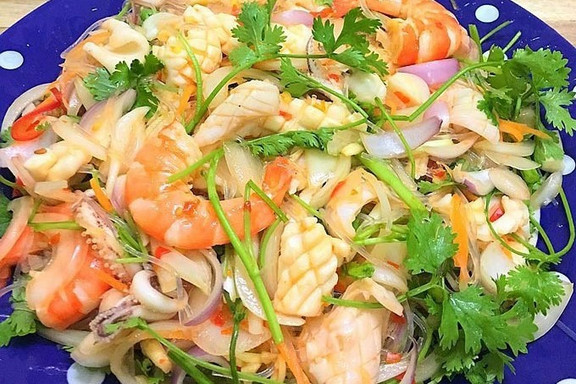 Món Ăn Thái - Food Thái - 10 Đặng Huy Trứ