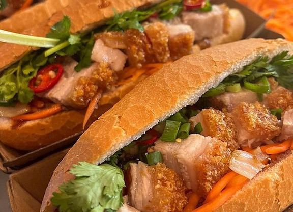 Bánh Mì Heo Quay Quách Thành Phát - 09 Bà Triệu