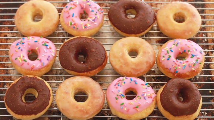 Bánh Donuts Nga - Maya - Nguyễn Hữu Cảnh