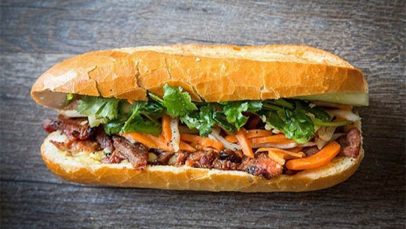 Bánh Mì Chị Hai & Cơm Trưa Gốc Huế - Bà Hạt