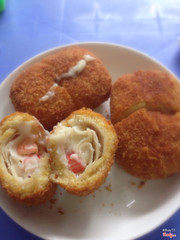 Chả giò hải sản bọc sốt 😋