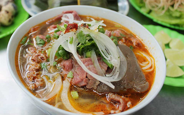 O Cẩm - Bún Bò