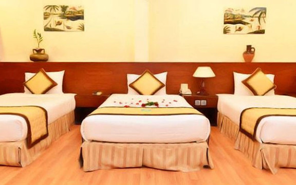 Hậu Giang Hotel
