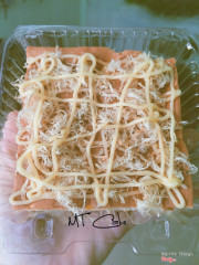 bông lan phô mai trứng muối